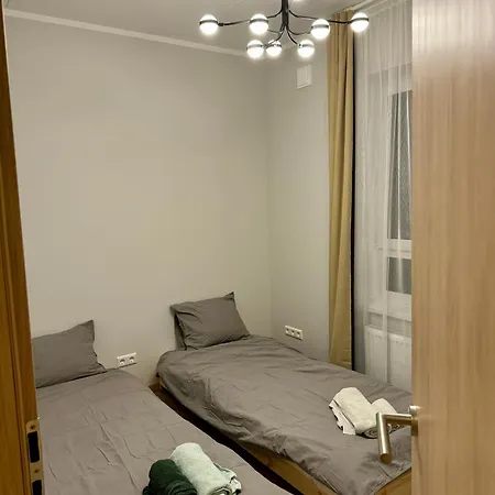 Appartement Modern 4-room Compact Flat With Parking In Riga *